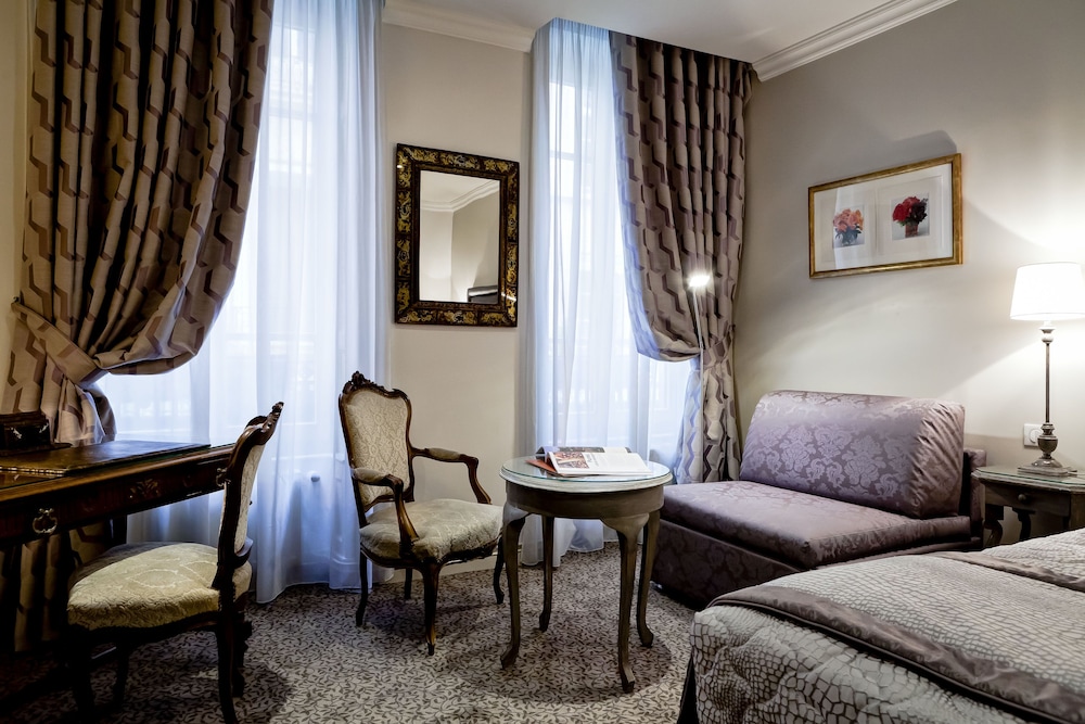 lounge
