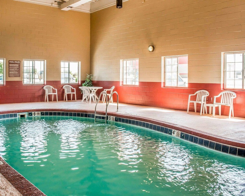 Comfort Inn Decatur Priceville 2/49