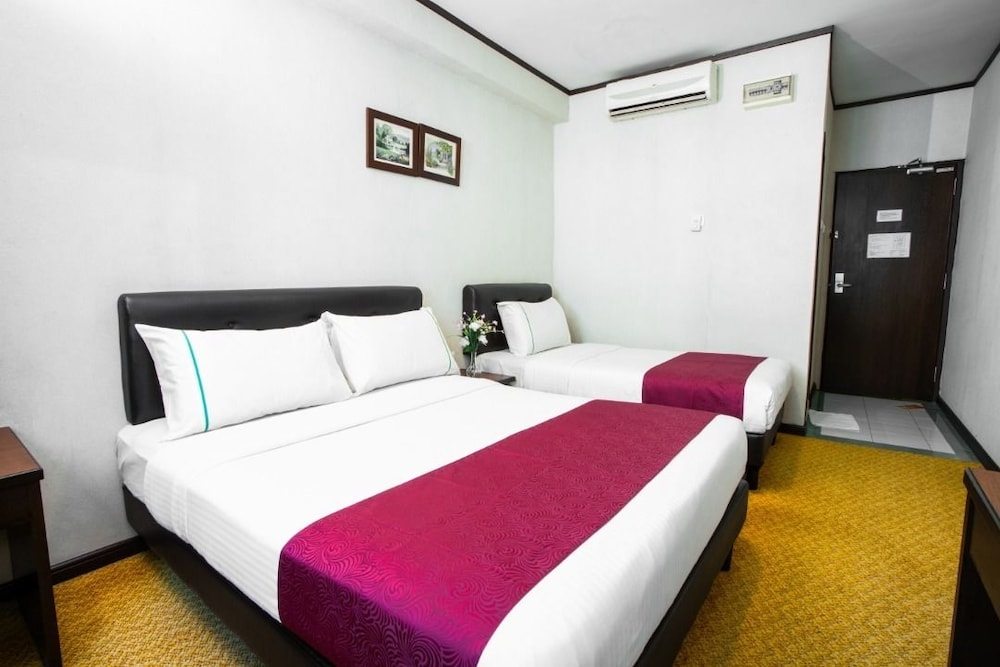 Hotel Vistaria 13/28
