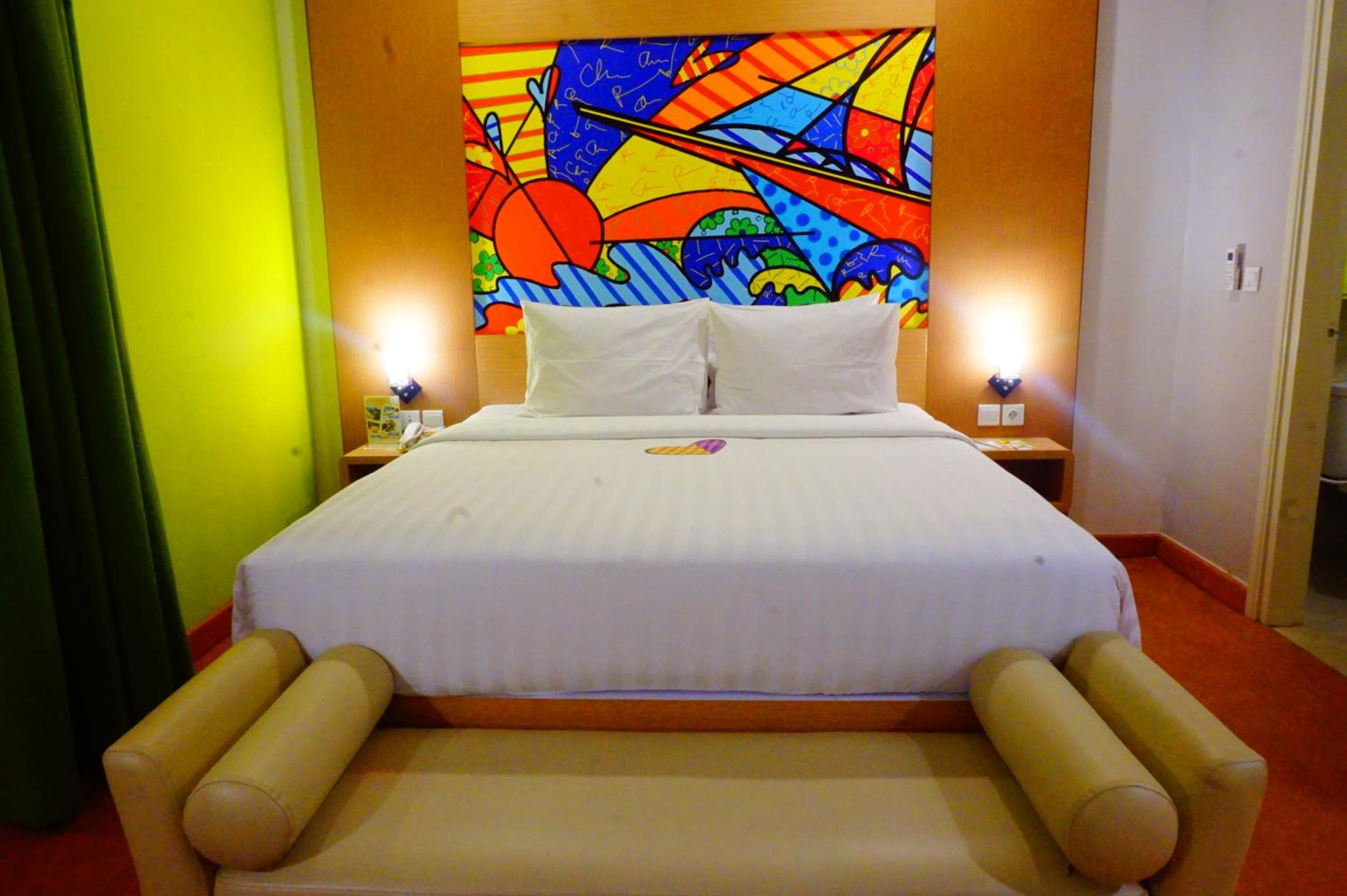 Warmth, Double Bed، MaxOneHotels.com at Resort Makassar 3/9