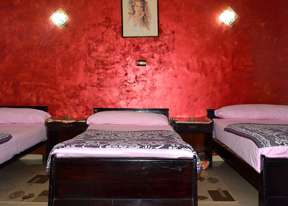 City Hostel 18/50