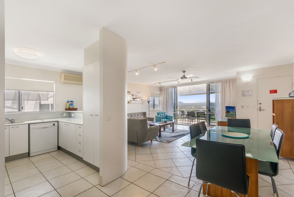 BALI HAI APARTMENTS NOOSA 30/50