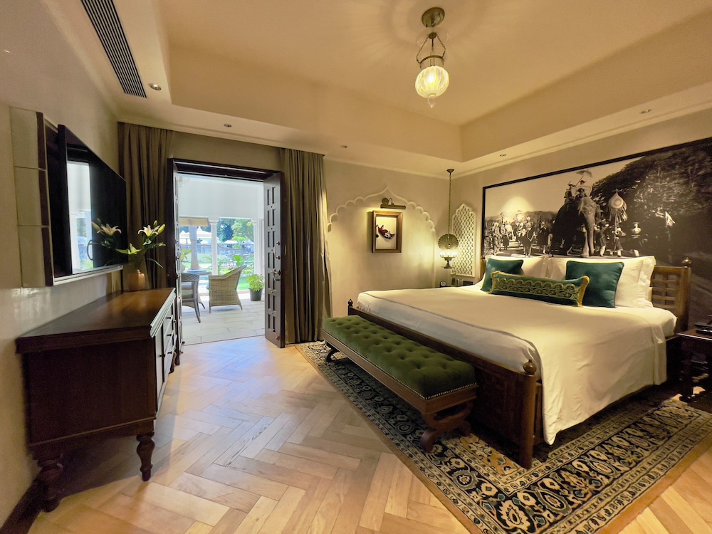 Historical, Suite, King Bed