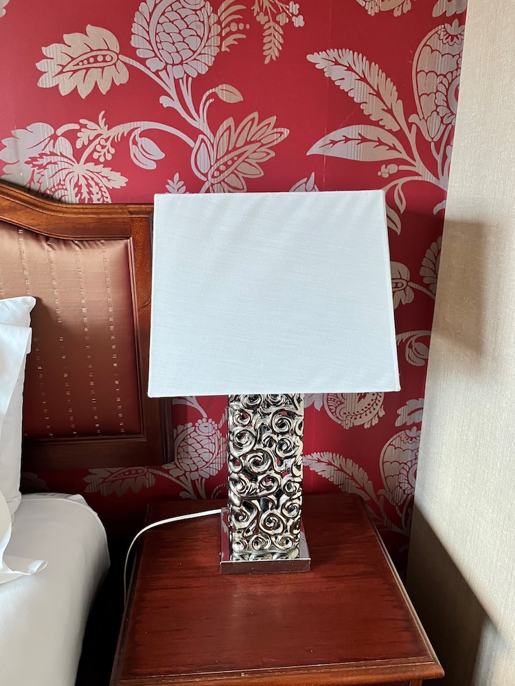 Ramnee Hotel 25/50