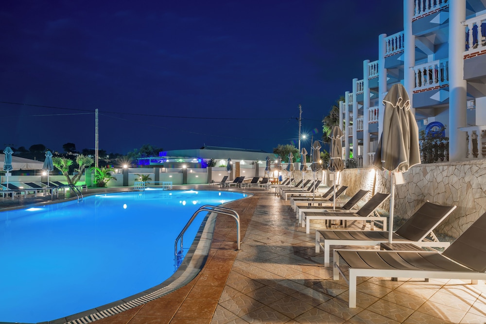 Callinica Hotel 57/68