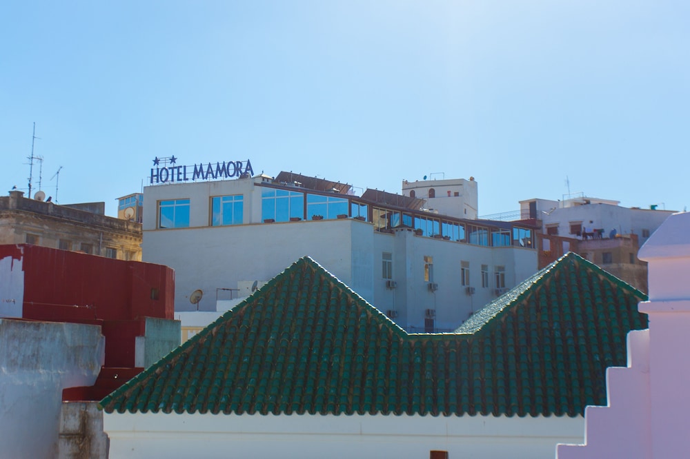 HOTEL MAMORA 2/72