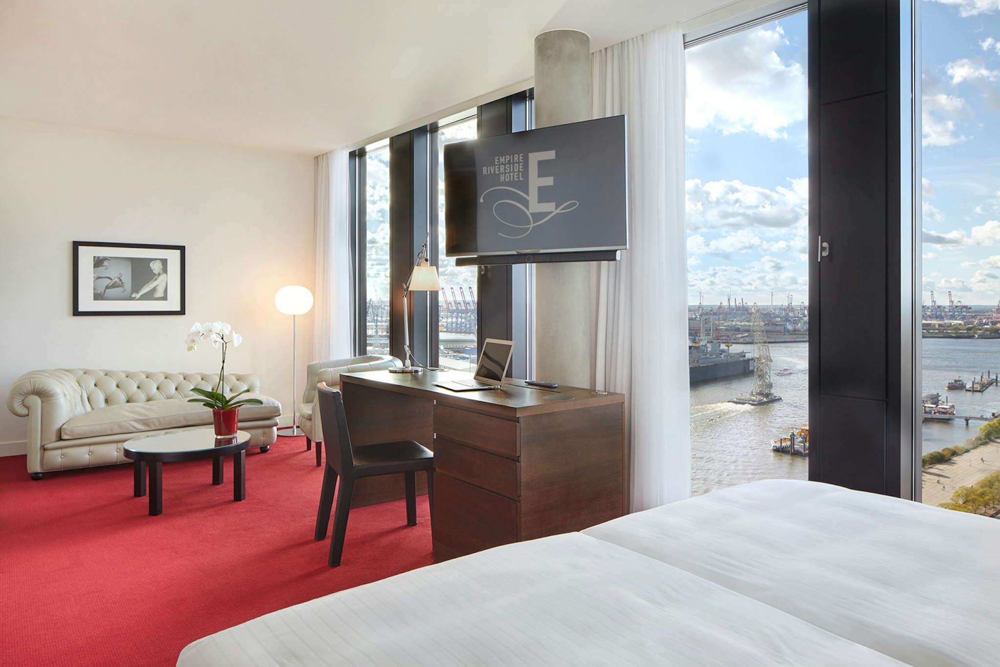Empire Riverside Hotel 20/58