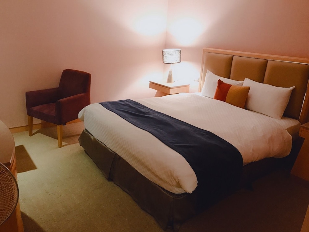 STANDARD, DOUBLE BED, NO WINDOW