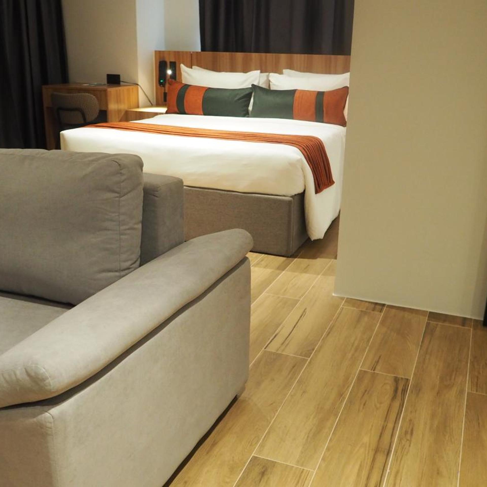 Novel Hotel Manila 28/50