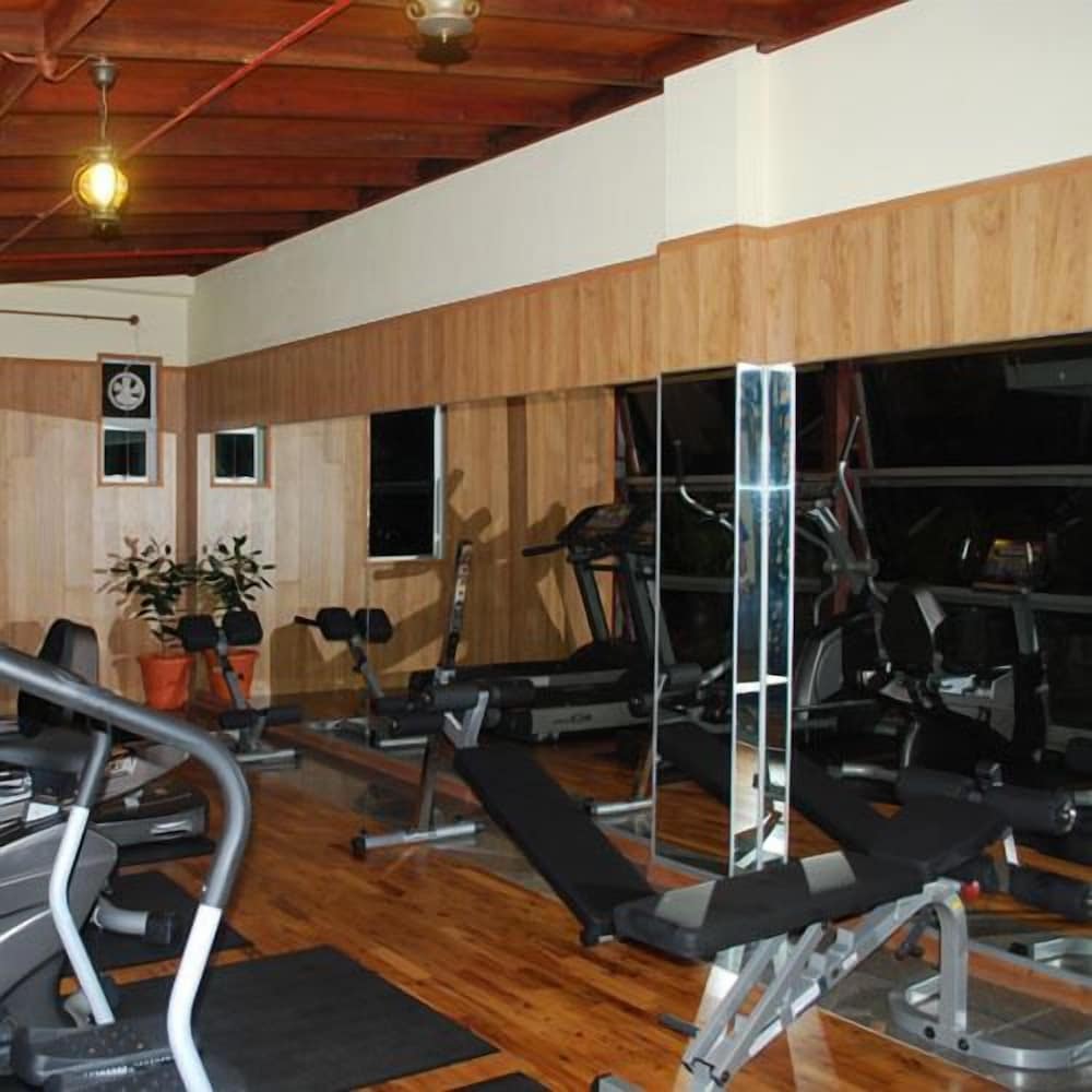 Mciti Suites 27/58