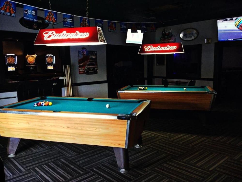 APM Inn and Suites Jacksonville (ex Stars Rest Inn) 33/41
