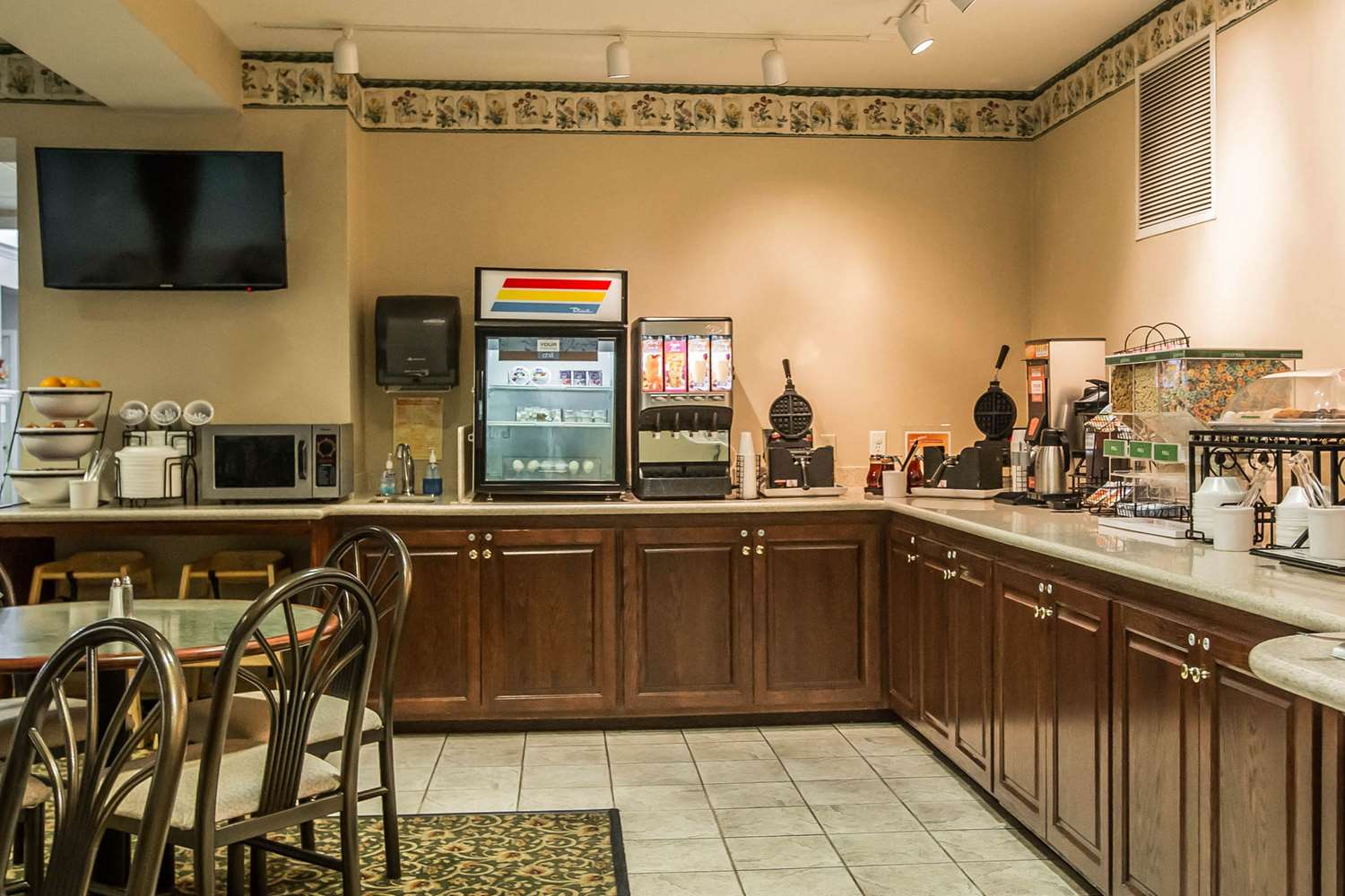 Candlewood Suites Dixon by IHG 13/17