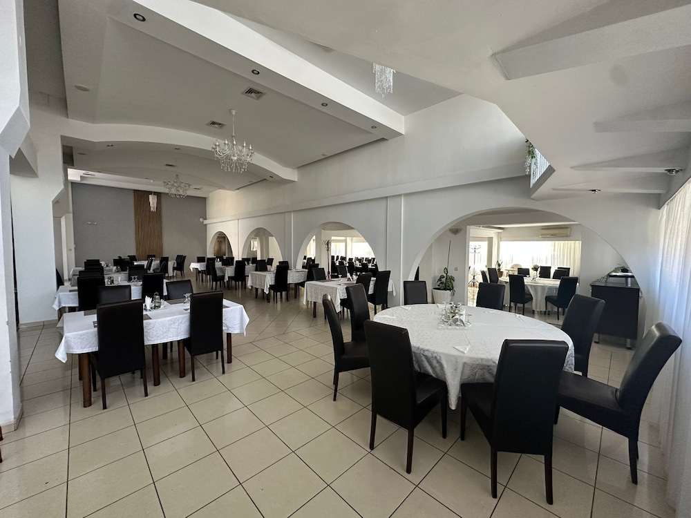 Hotel Apollo Hermannstadt 46/50