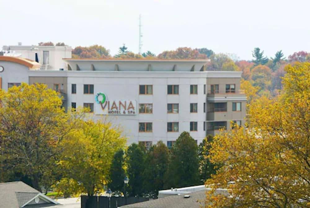 Viana Hotel and Spa, Trademark Collection by Wyndham 4/72