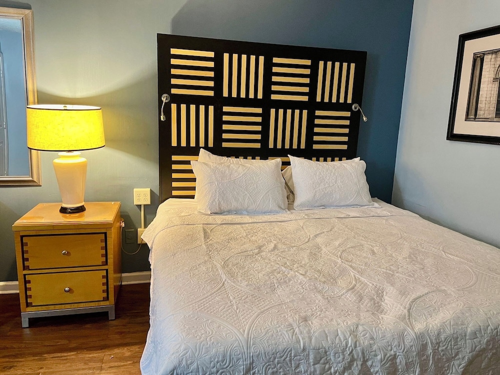 Motel M Lewisburg 34/42