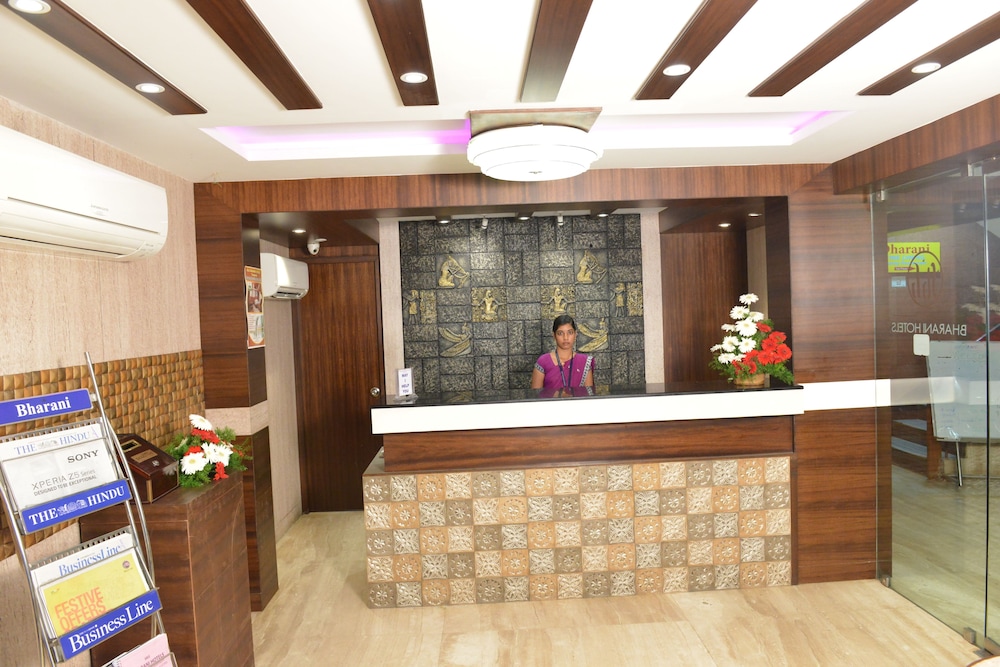 Sree Bharani Hotel 3/27