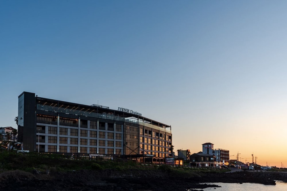 Dyne Oceano Hotel 2/75