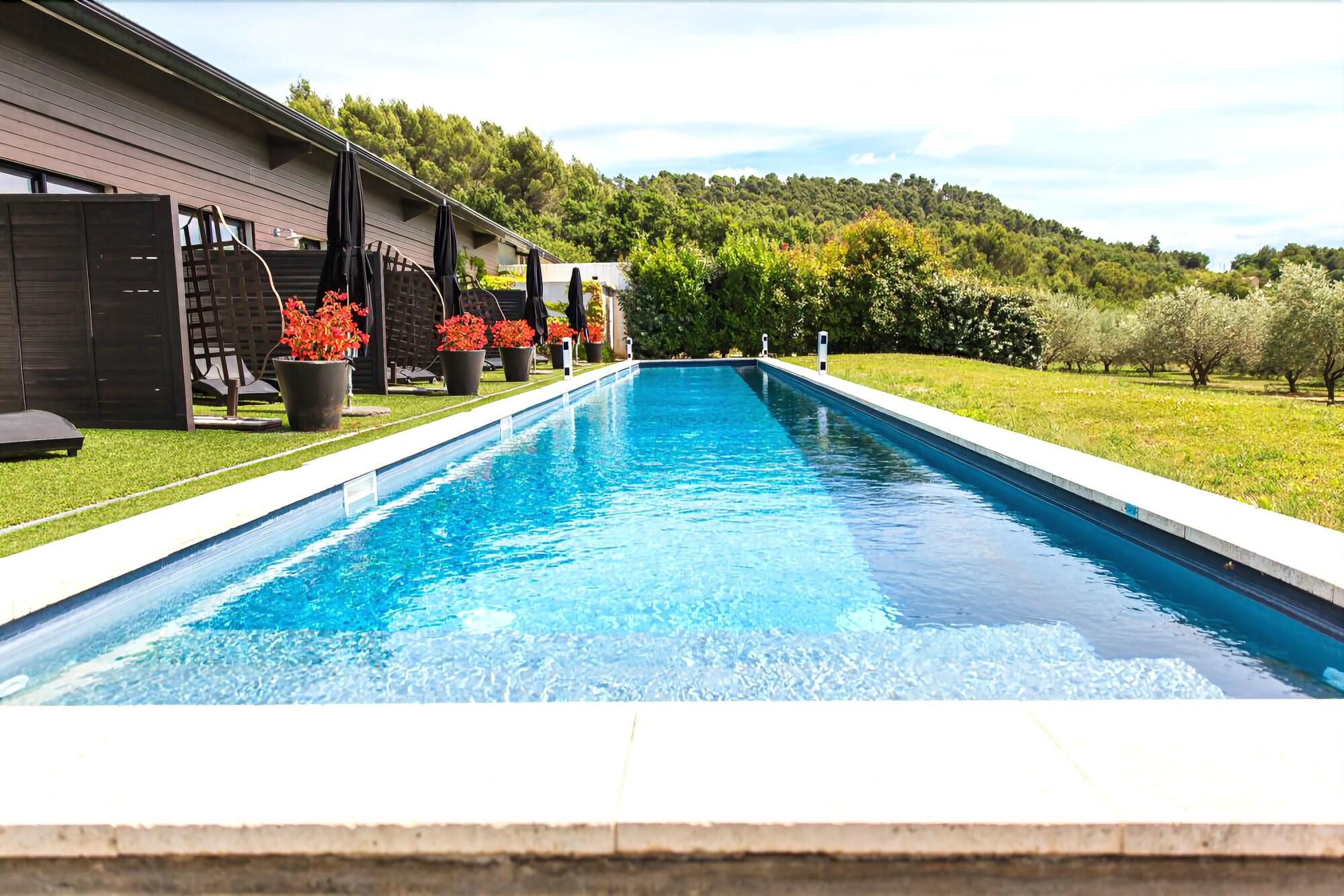 Hotel Auberge La Feniere 29/39