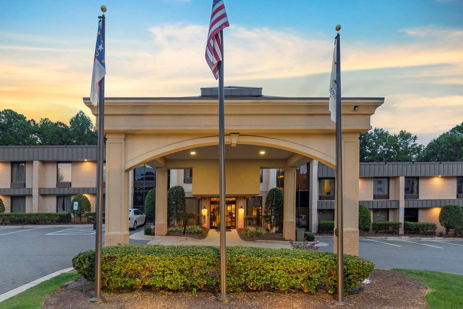 Best Western Plus Cary Inn - Nc State 2/24