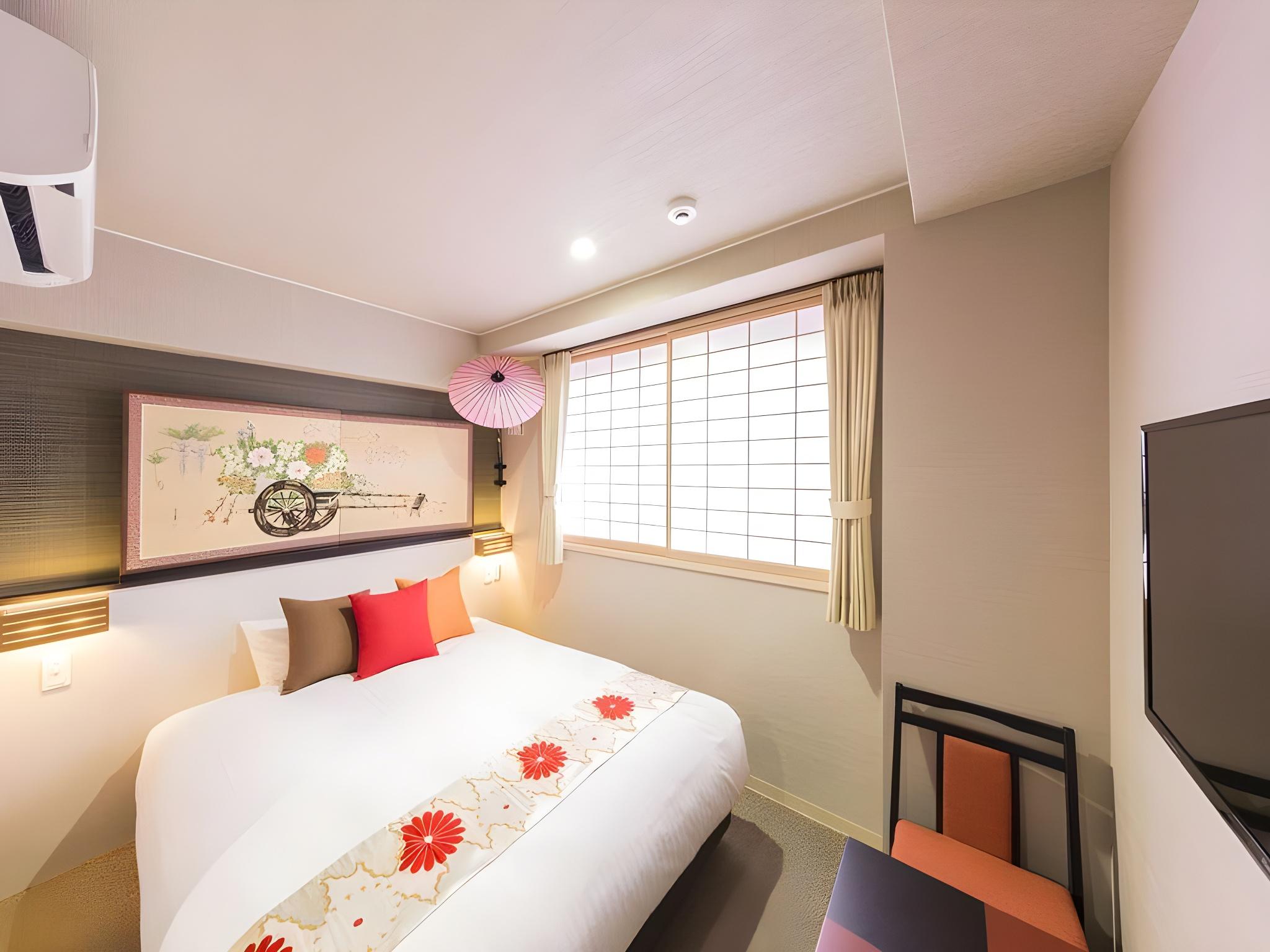Moderate, Double Bed
