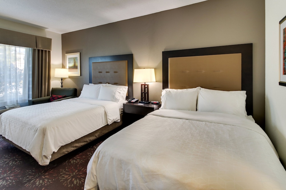 Holiday Inn Express Hotel And Suites Lancaster Lititz 16/73