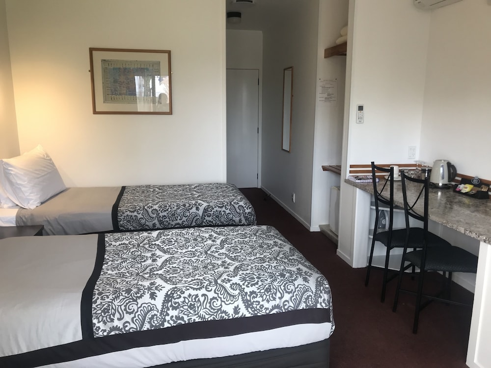 Aotearoa Lodge 9/39