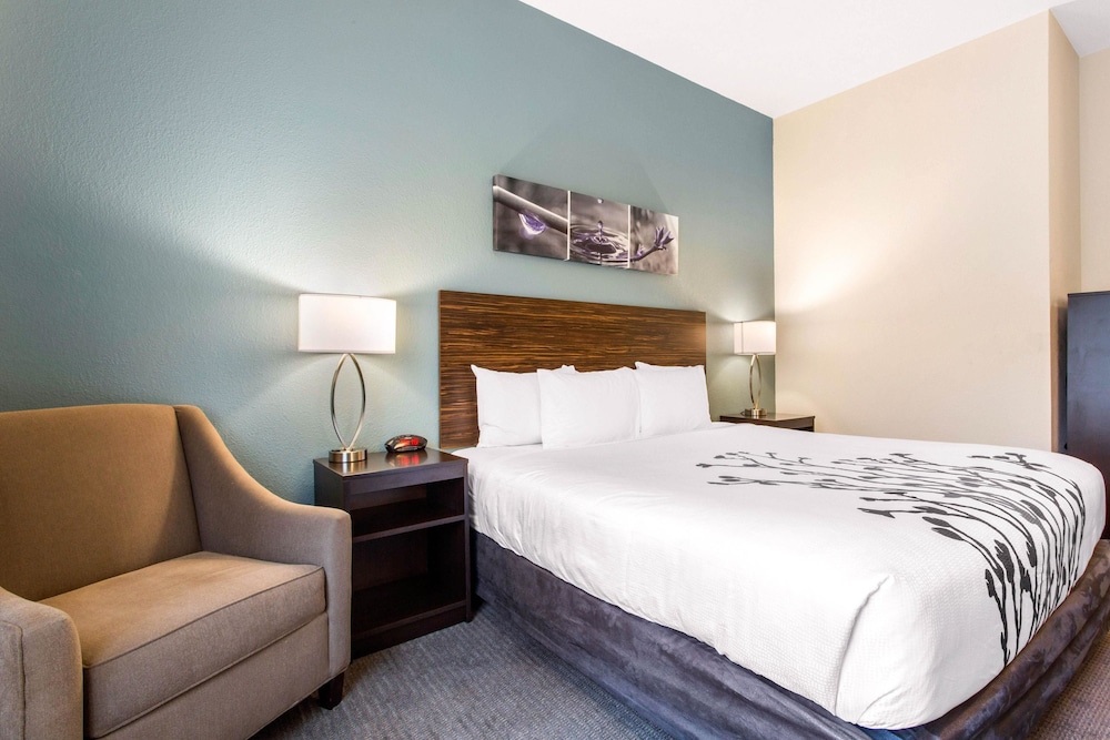 جناح بسرير كينج، Sleep Inn & Suites Monroe - Woodbury 3/7