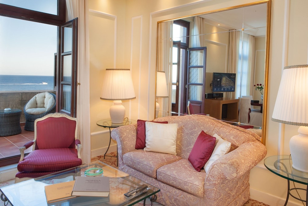 Grande Albergo Delle Rose 29/50