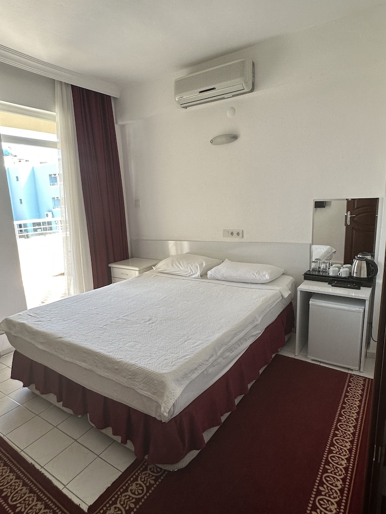 Soykan Hotel 25/62