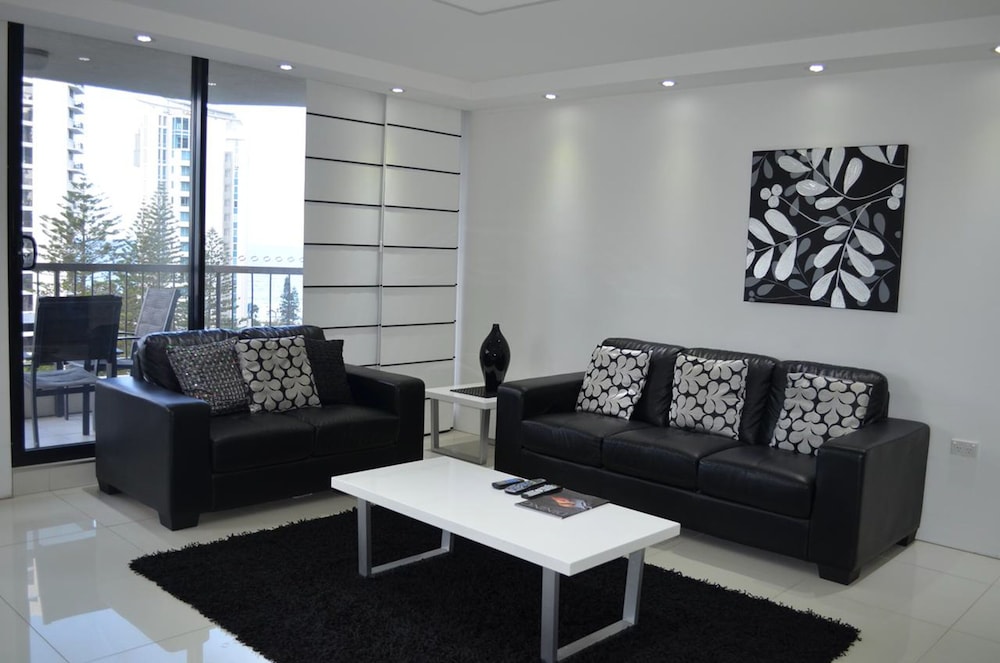 Genesis Holiday Apartments 43/76