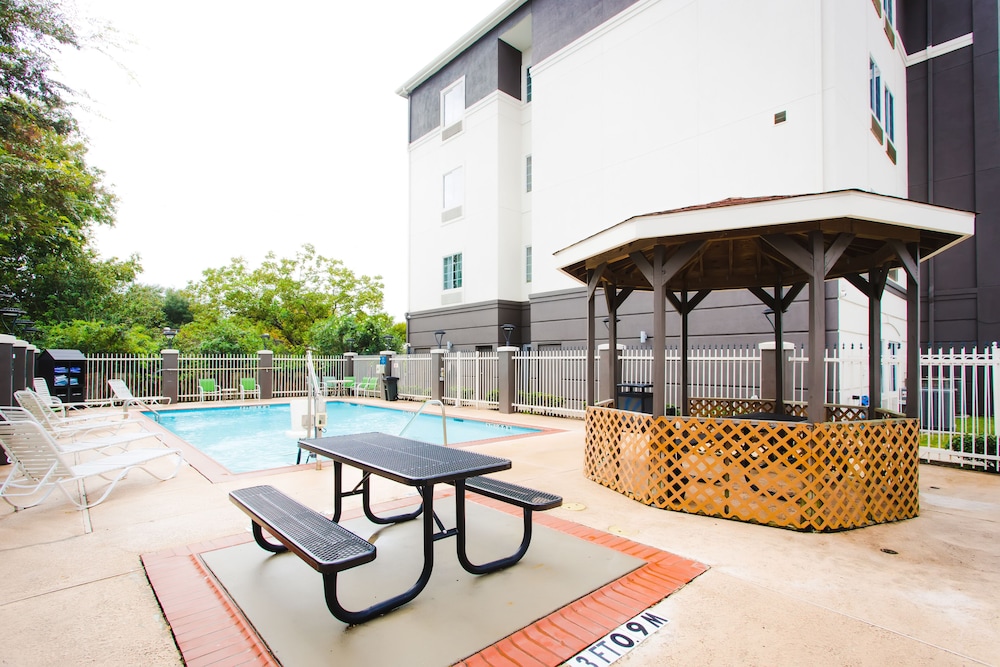 Palacio Royale Inn Signature in KATY - TX