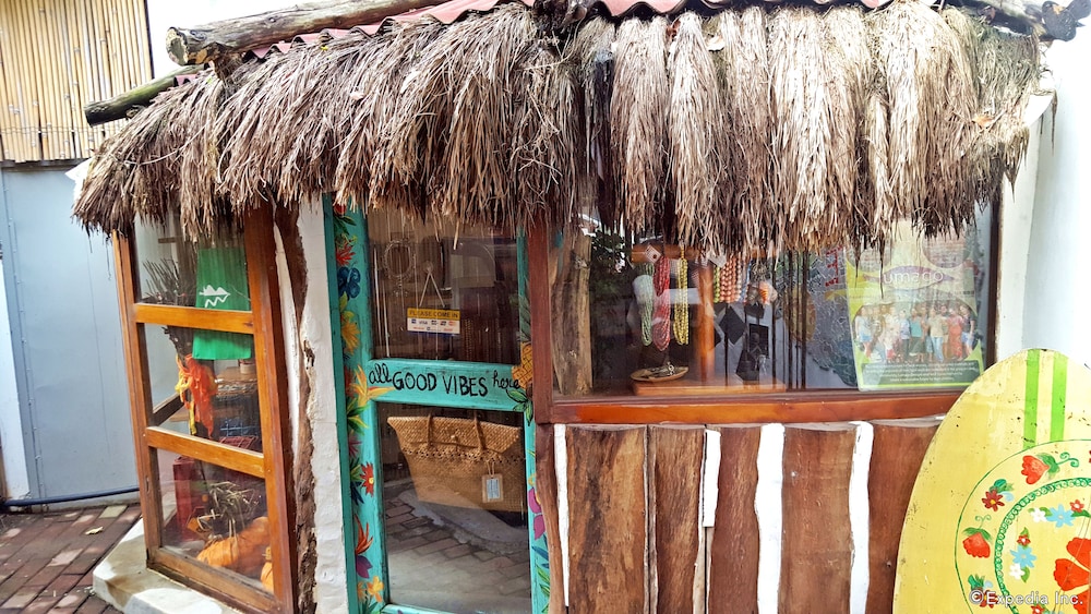 Gabby Apos S Bed And Breakfast 4/50