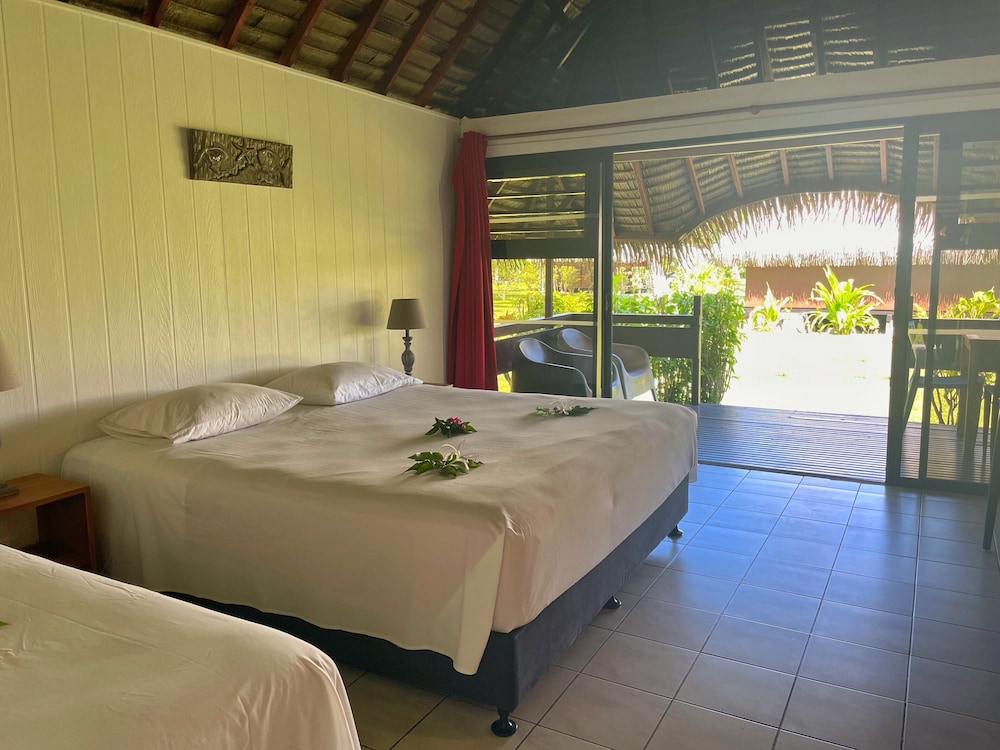 Bungalow, Queen Bed, No Air Condition, Garden Area