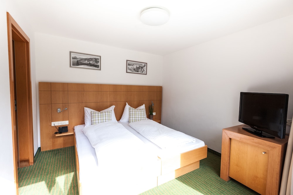 Hotel Der Waldhof Zell Am See 6/35