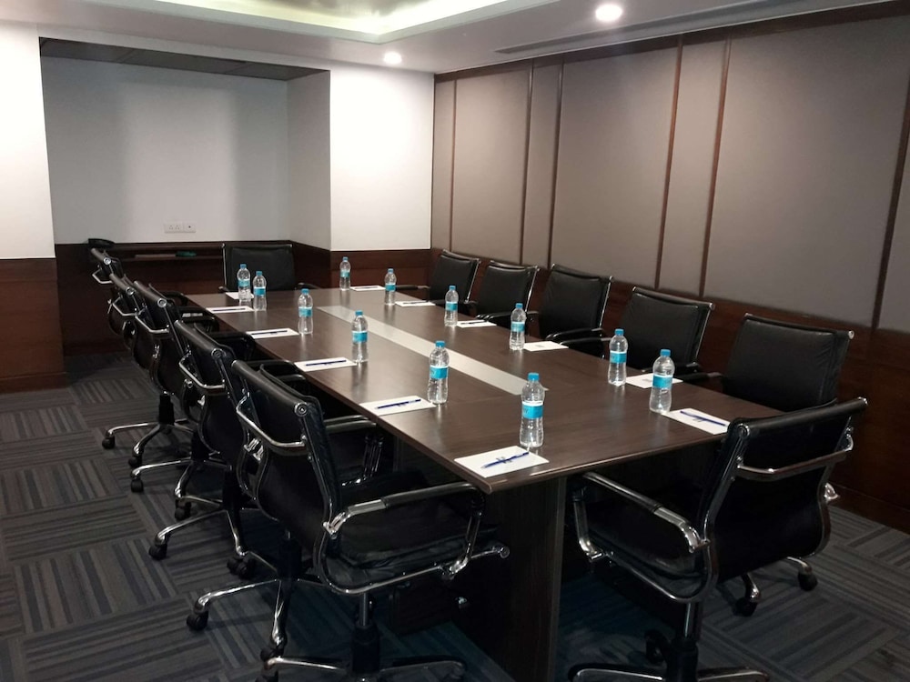 Nirwana Hometel Jaipur A Sarovar Hotel 41/50