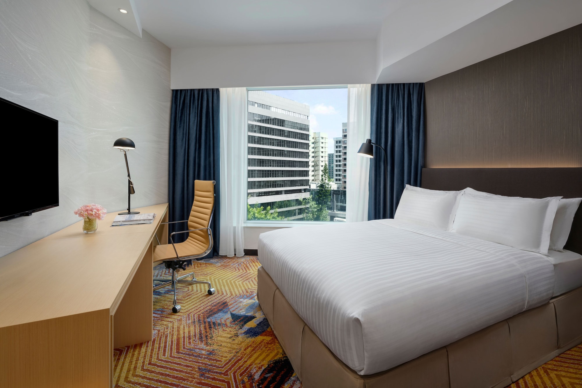 SUPERIOR ROOM