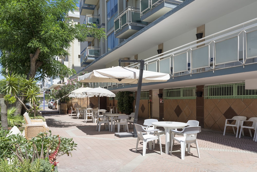 Hotel Centrale 3/60