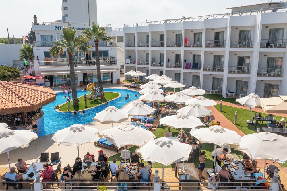 Mimoza Beach Hotel 33/45