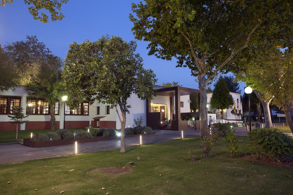 Parador De Albacete 58/62