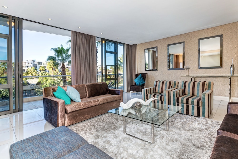 Lawhill Luxury Apartments 52/73
