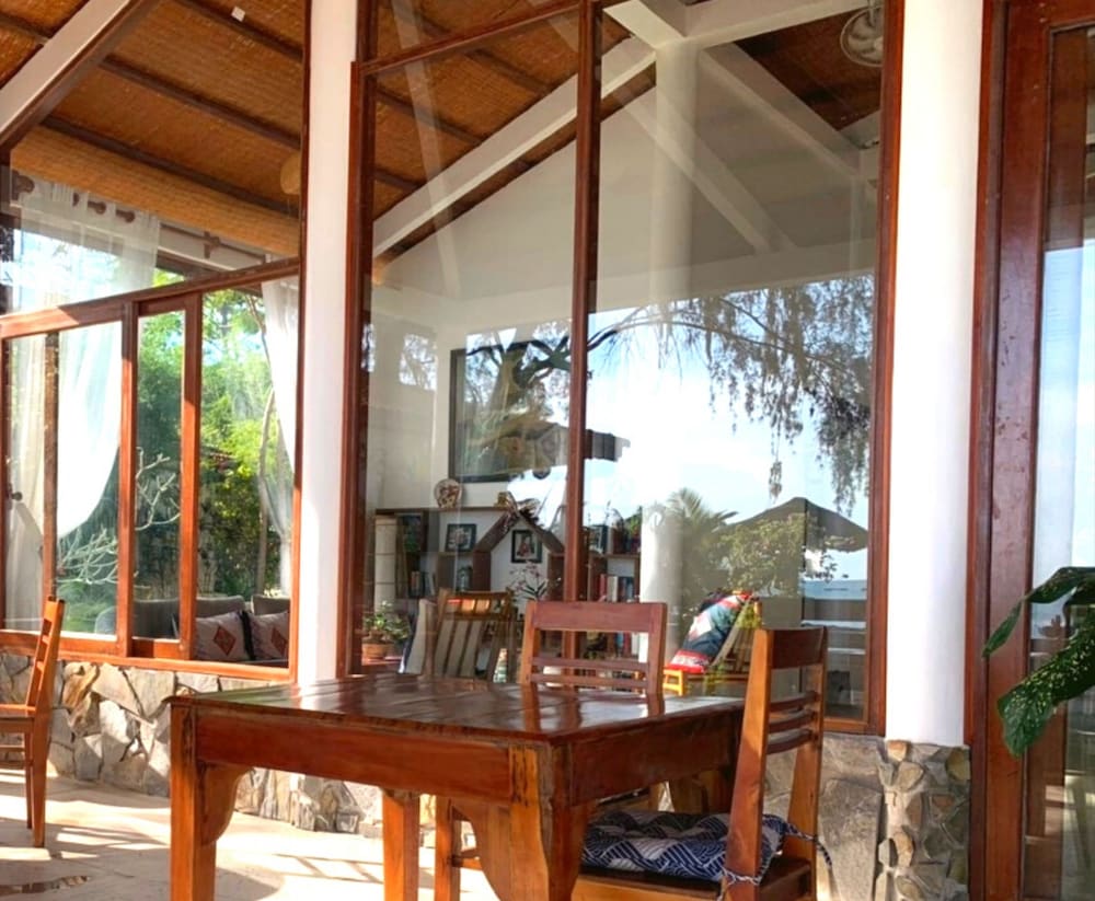 Bamboo Cottages 50/73