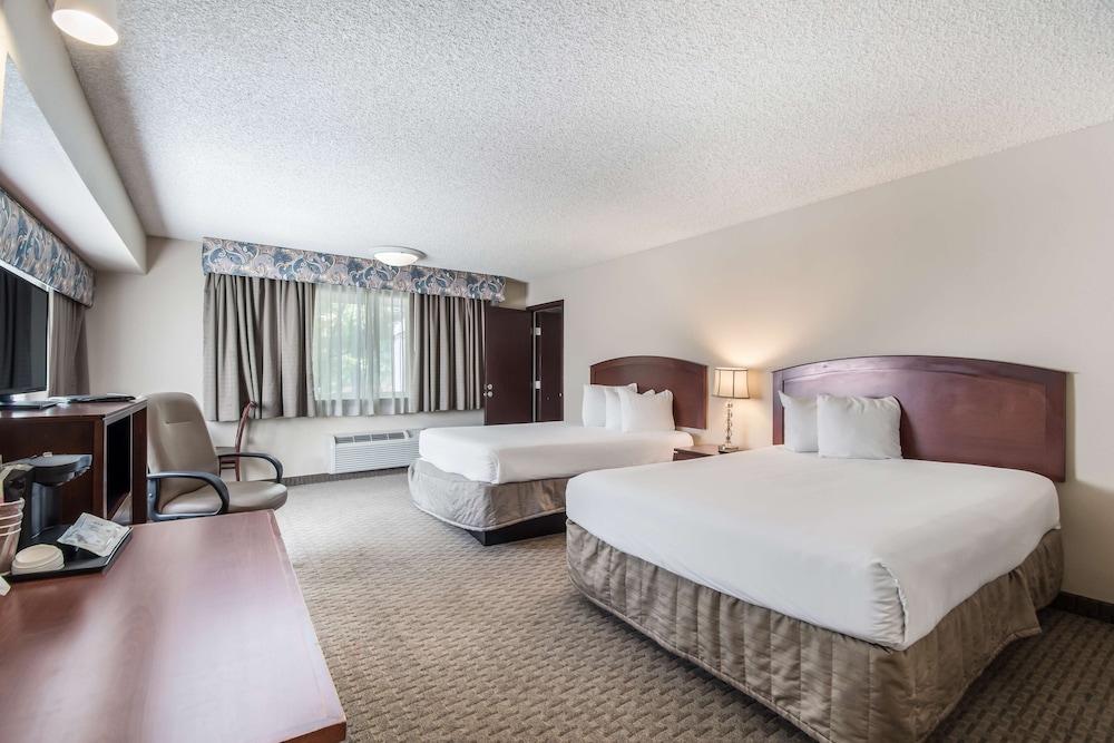Red Lion Inn Suites Vancouver 21/53