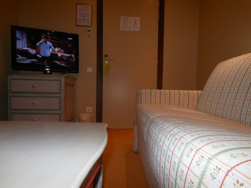Hotel Beausejour 14/68