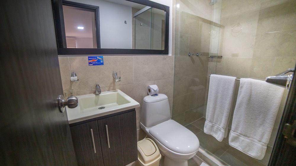 Azor Hotel Cali Versalles Ex Vizcaya Real 36/69
