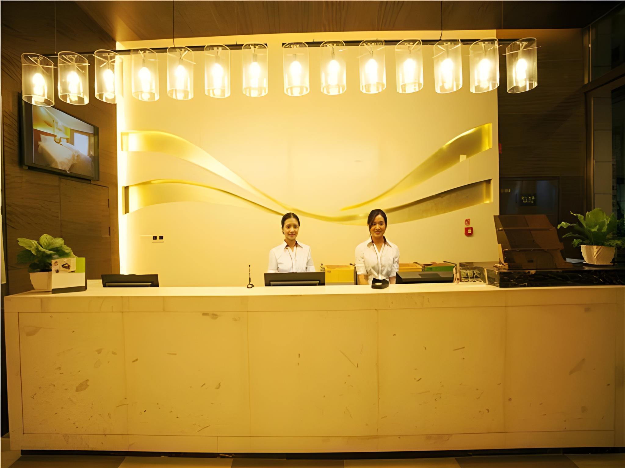 Metropolo Jinjiang Hotels Erqi Wanda Plaza 10/27