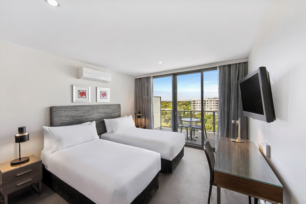Adina Serviced Apartments Canberra Dickson 17/57