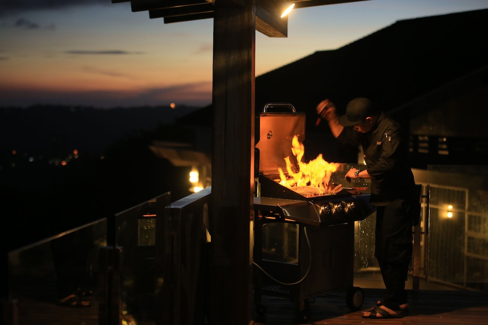 The Oriental Luxury Suites Tagaytay 44/50