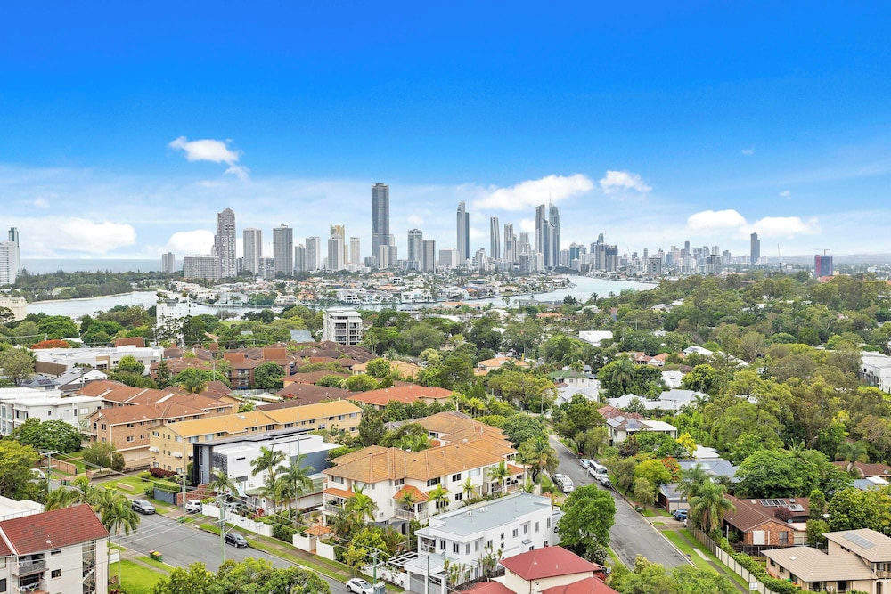 TRYP by Wyndham Southport Gold Coast 52/56