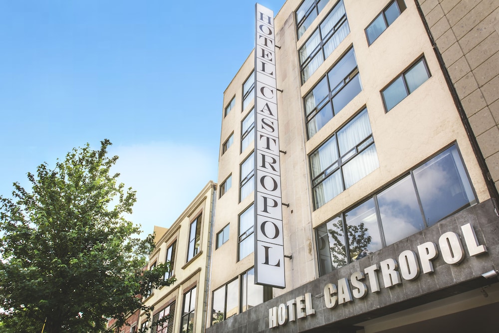 Castropol Hotel 2/43