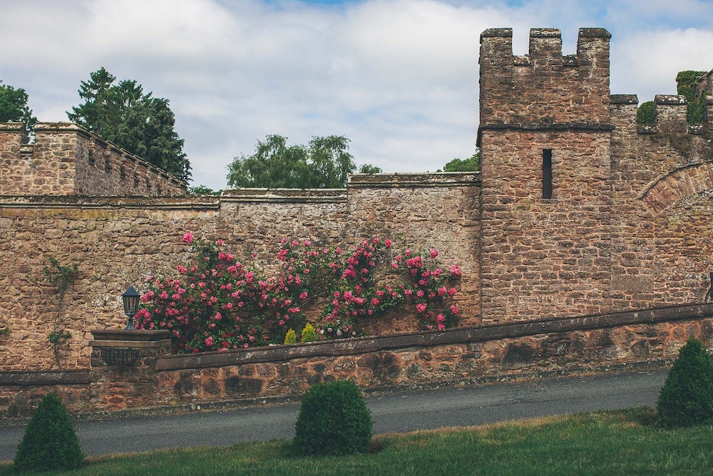 Rowton Castle Hotel 44/50
